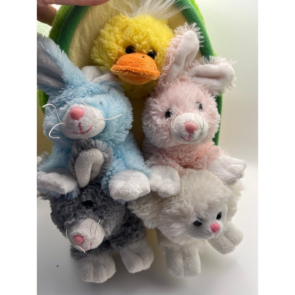 Unipak Easter House with 5 plushies